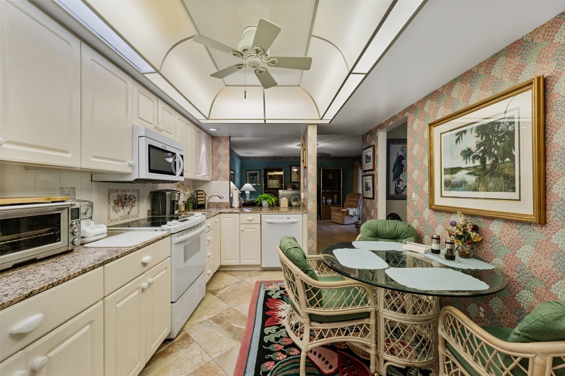 7835 Linkside Drive, Jacksonville, Florida image 18