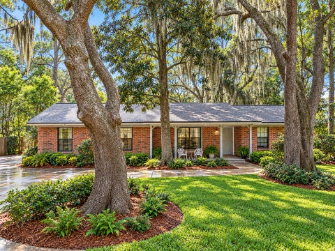 Homes For Sale - 1544 Philips Manor Road<br/> Fernandina Beach, FL 32034
