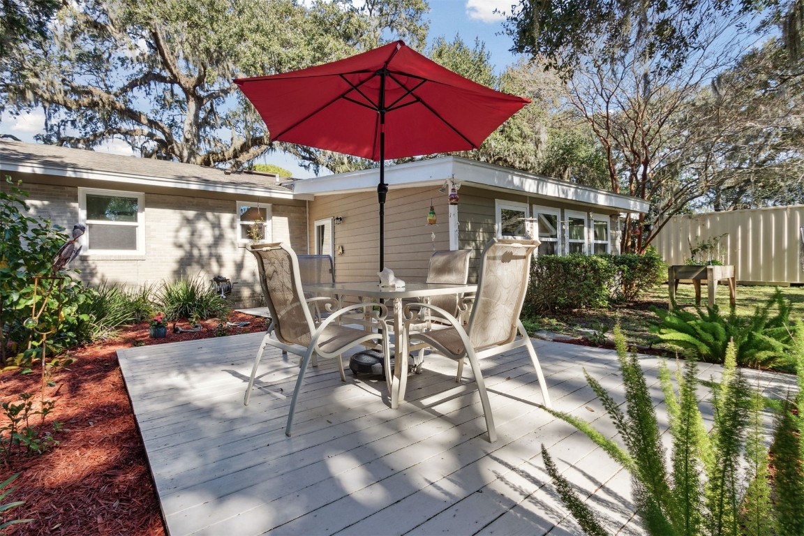 Fernandina Beach, Florida 32034, United States, 4 Bedrooms Bedrooms, ,3 BathroomsBathrooms,Residential,Pending,117932