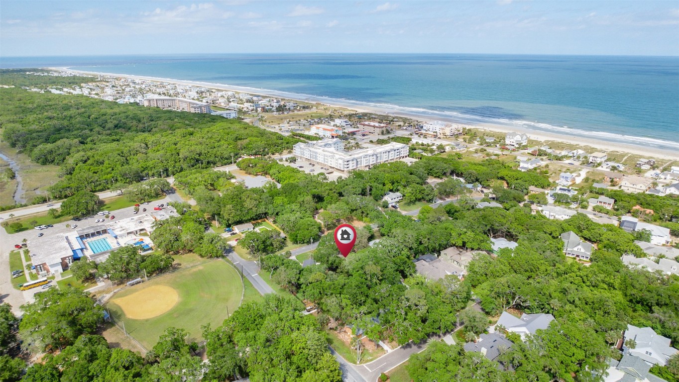 Fernandina Beach, Florida 32034, United States, 4 Bedrooms Bedrooms, ,3 BathroomsBathrooms,Residential,Pending,117932