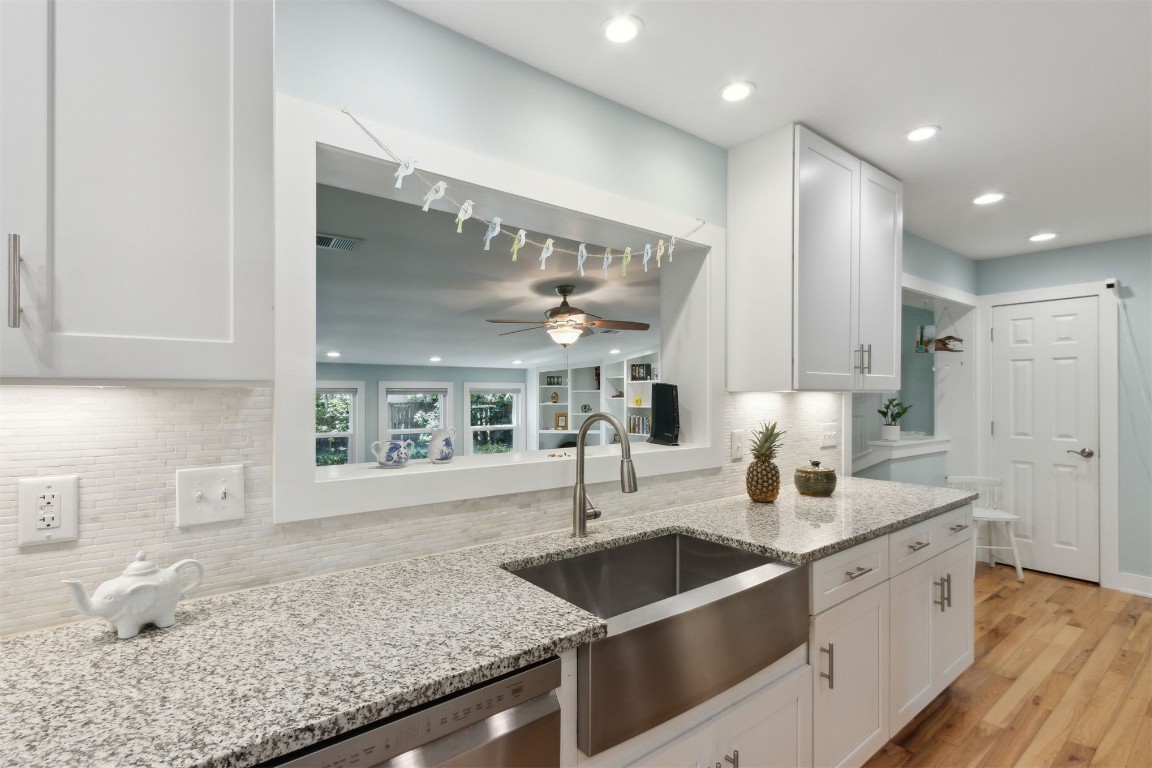 Fernandina Beach, Florida 32034, United States, 4 Bedrooms Bedrooms, ,3 BathroomsBathrooms,Residential,Pending,117932