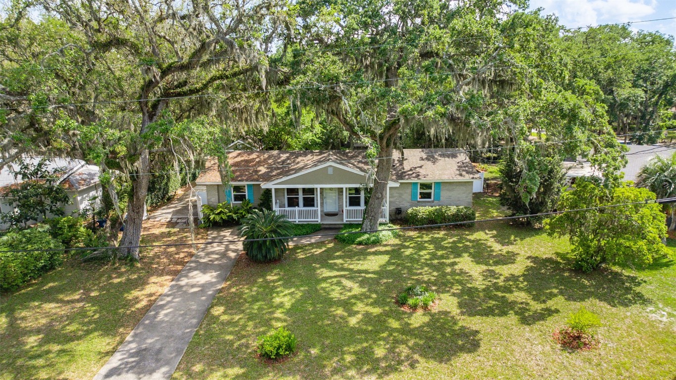 Fernandina Beach, Florida 32034, United States, 4 Bedrooms Bedrooms, ,3 BathroomsBathrooms,Residential,Pending,117932