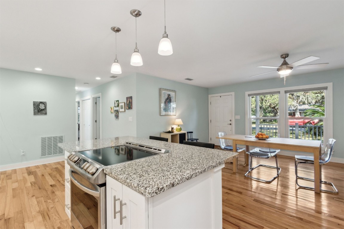 Fernandina Beach, Florida 32034, United States, 4 Bedrooms Bedrooms, ,3 BathroomsBathrooms,Residential,Pending,117932