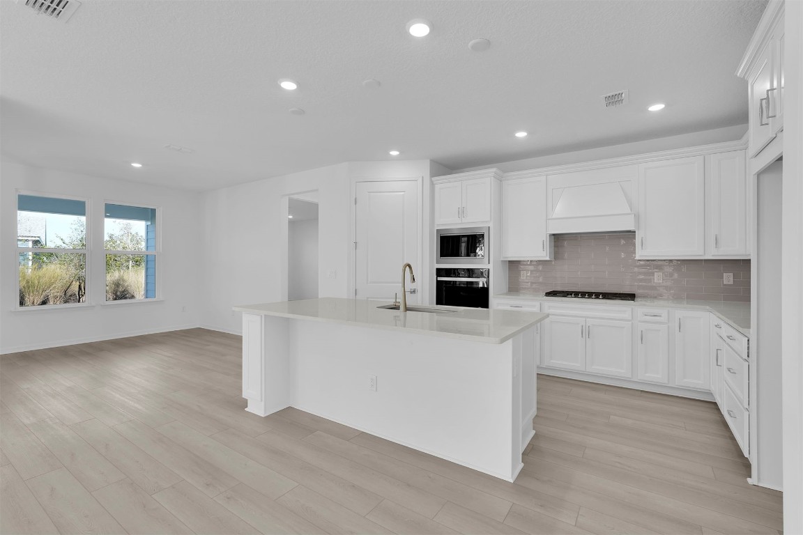 189 Eureka Court, Yulee, Florida image 6