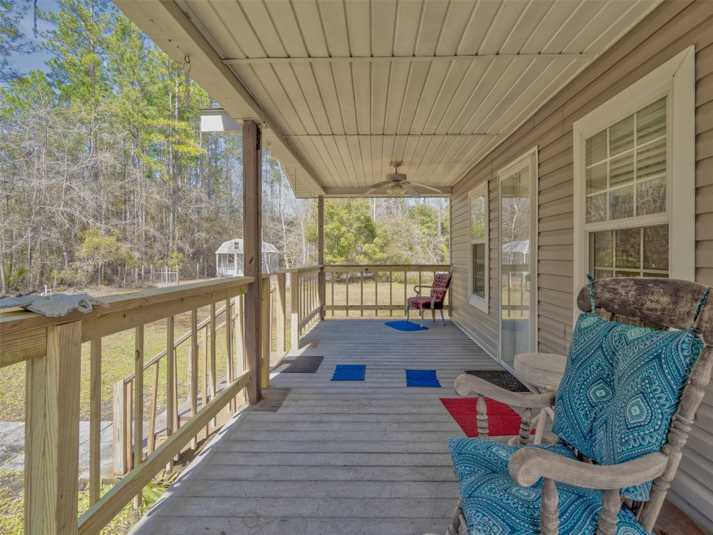 48201 Tracer Trail, Hilliard, Florida image 27