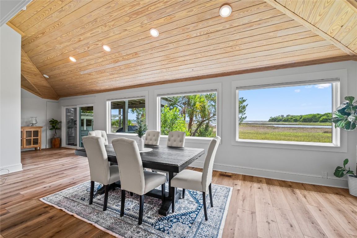 88006 Marsh Lakes Court, Fernandina Beach, Florida image 14