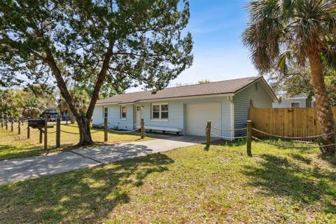 Homes For Sale - 914 Jasmine Street<br/> Nassau County, Fernandina Beach, FL 32034