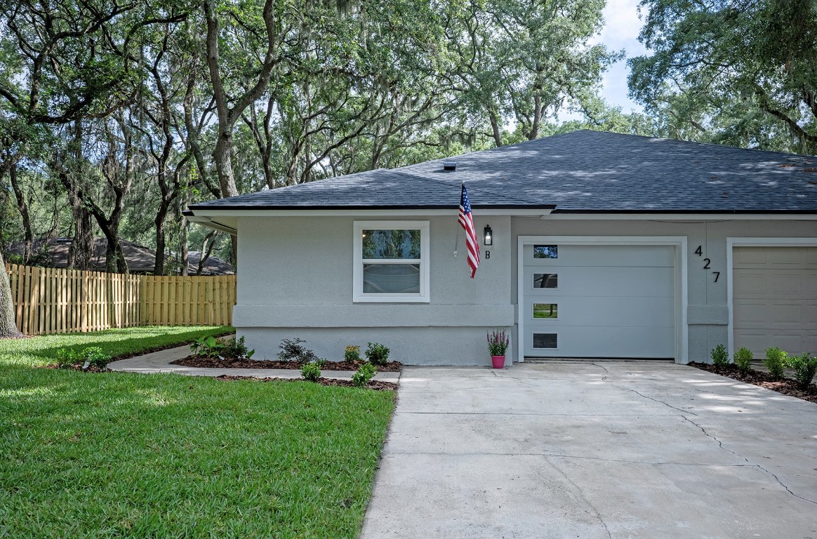 427 S 14th Unit B Street, Fernandina Beach, New Mexico image 1