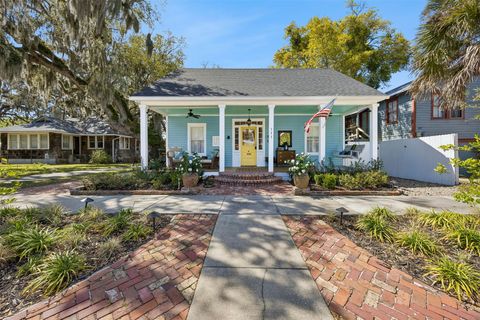 Homes For Sale - 111 S 6th Street<br/> Fernandina Beach, FL 32034