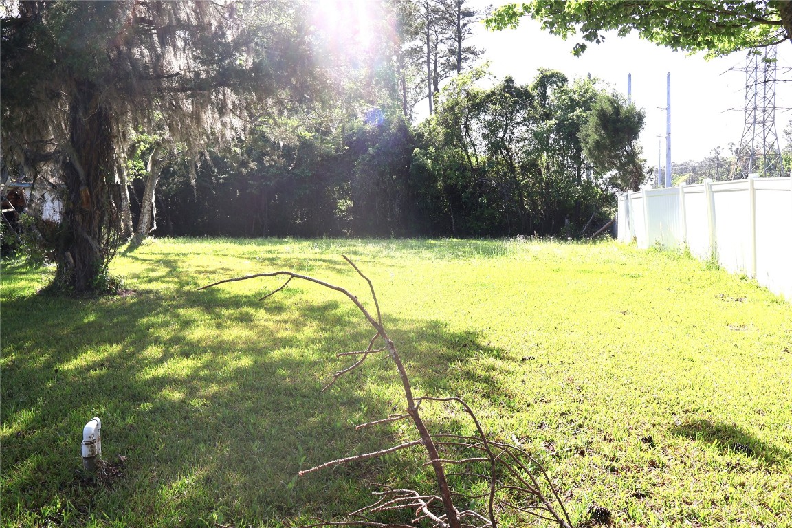 831 Noah Road, Jacksonville, Florida image 9