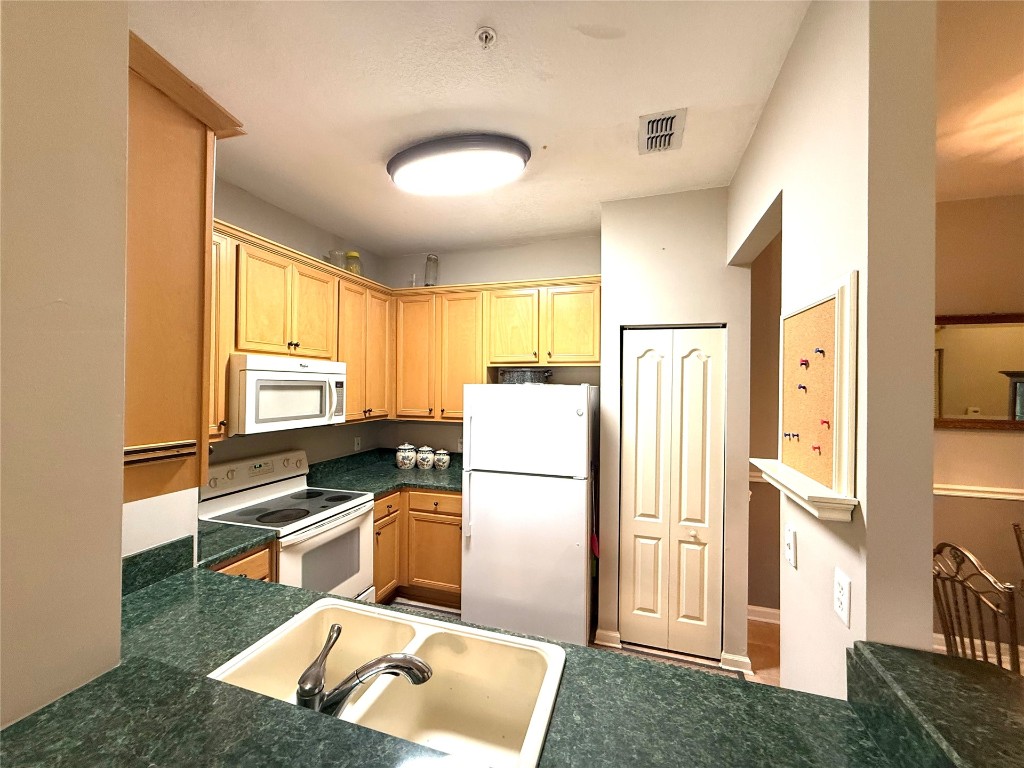 8601 Beach Boulevard #704, Jacksonville, Florida image 9
