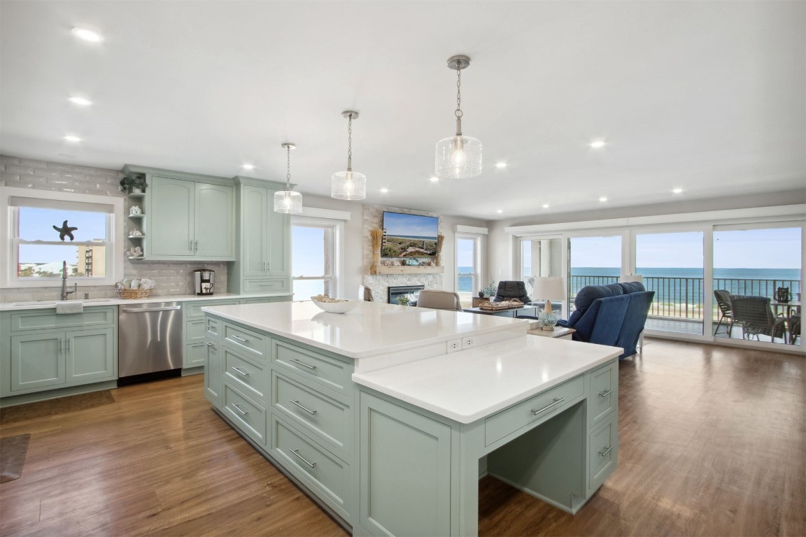 3420 S Fletcher Avenue #401, Fernandina Beach, Florida image 2