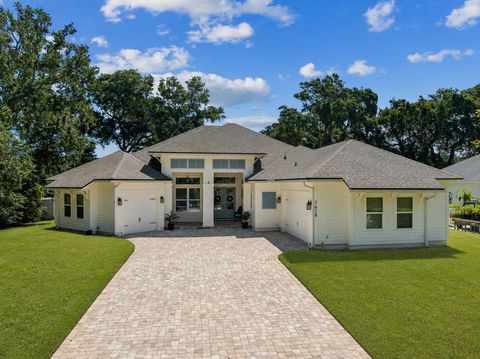 Homes For Sale - 1618 Plantation Oaks Ln<br/> Fernandina Beach, FL 32034