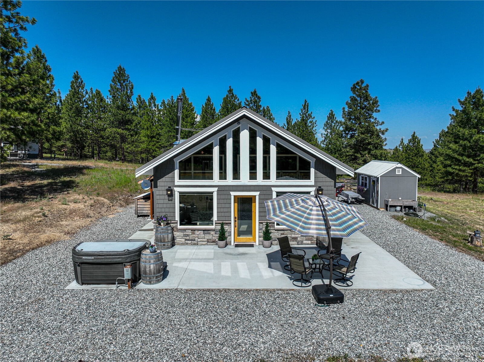 250 Open Ln