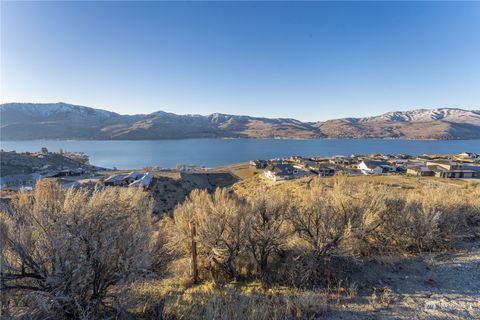 270 Crystal Drive Chelan WA 98816