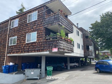4345 32nd Avenue W Seattle WA 98199