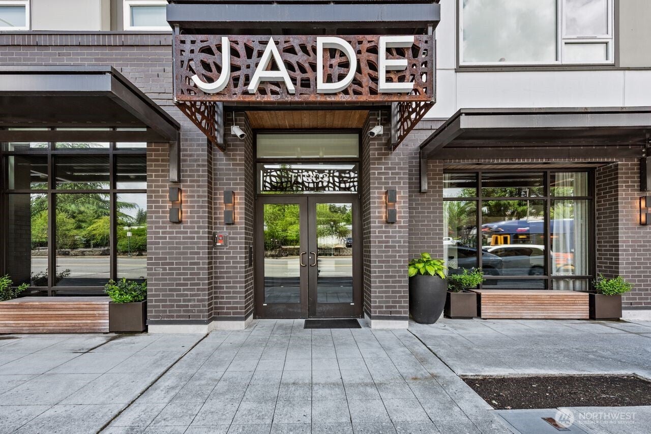11903 NE 128th Street 610