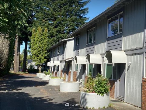 3323 E 21st Street Vancouver WA 98661