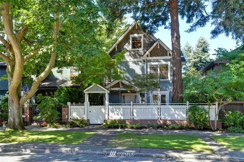 641 33rd Avenue E Seattle WA 98112