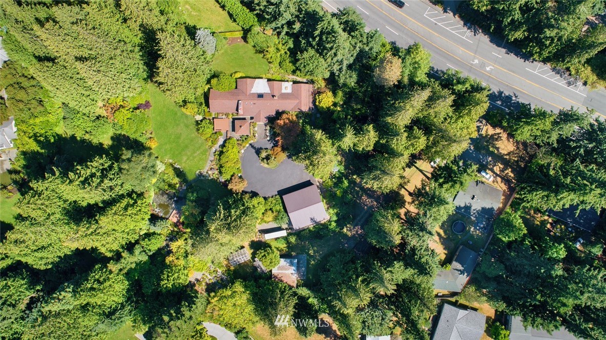540 Edmonds Way