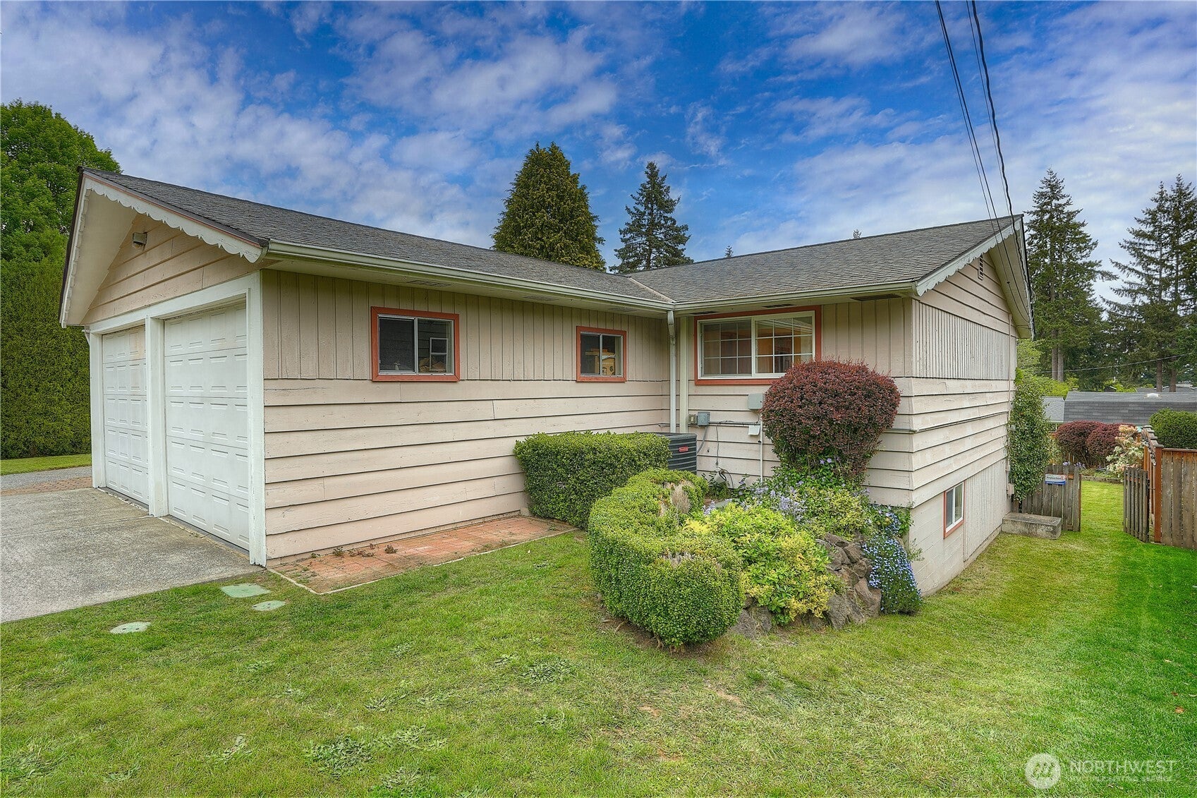 1045 Sunrise Lane
