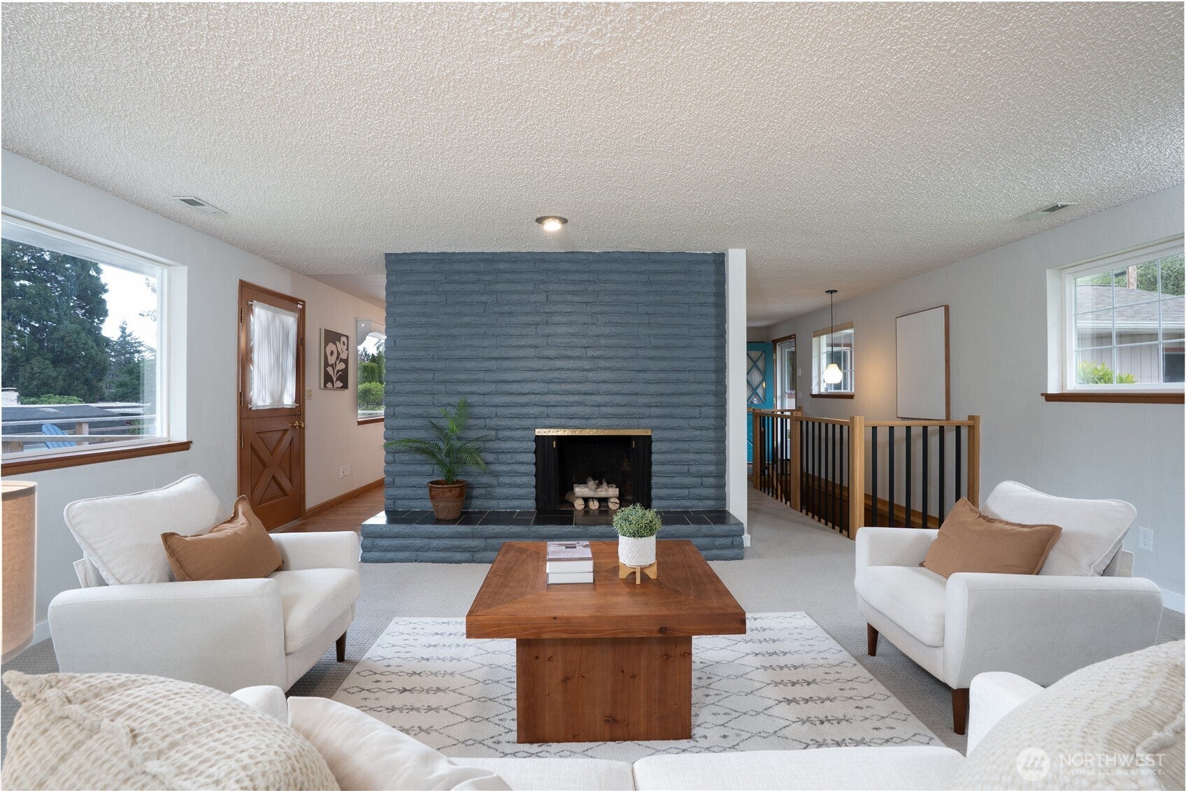 1045 Sunrise Lane