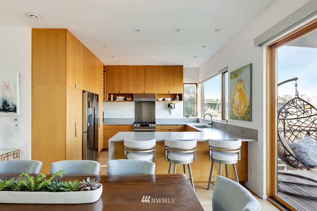 3212 Portage Bay Place E A