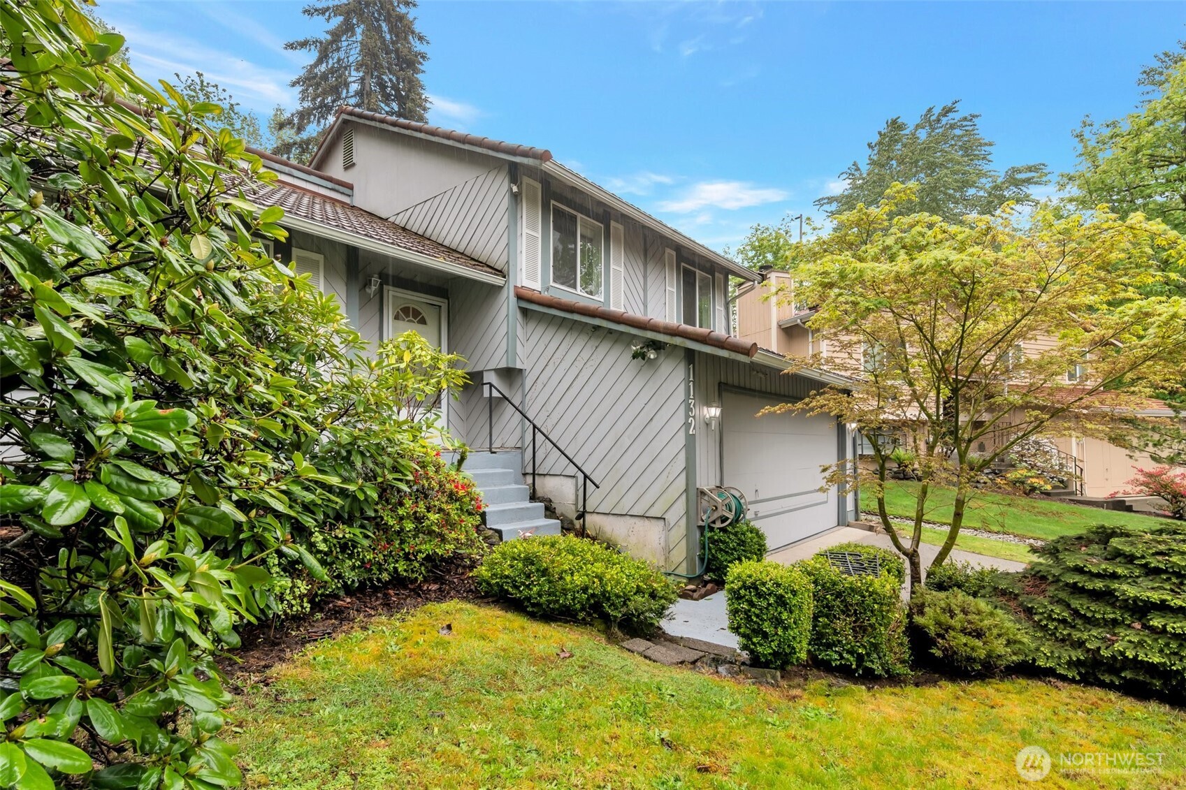 1132 S 22nd Court