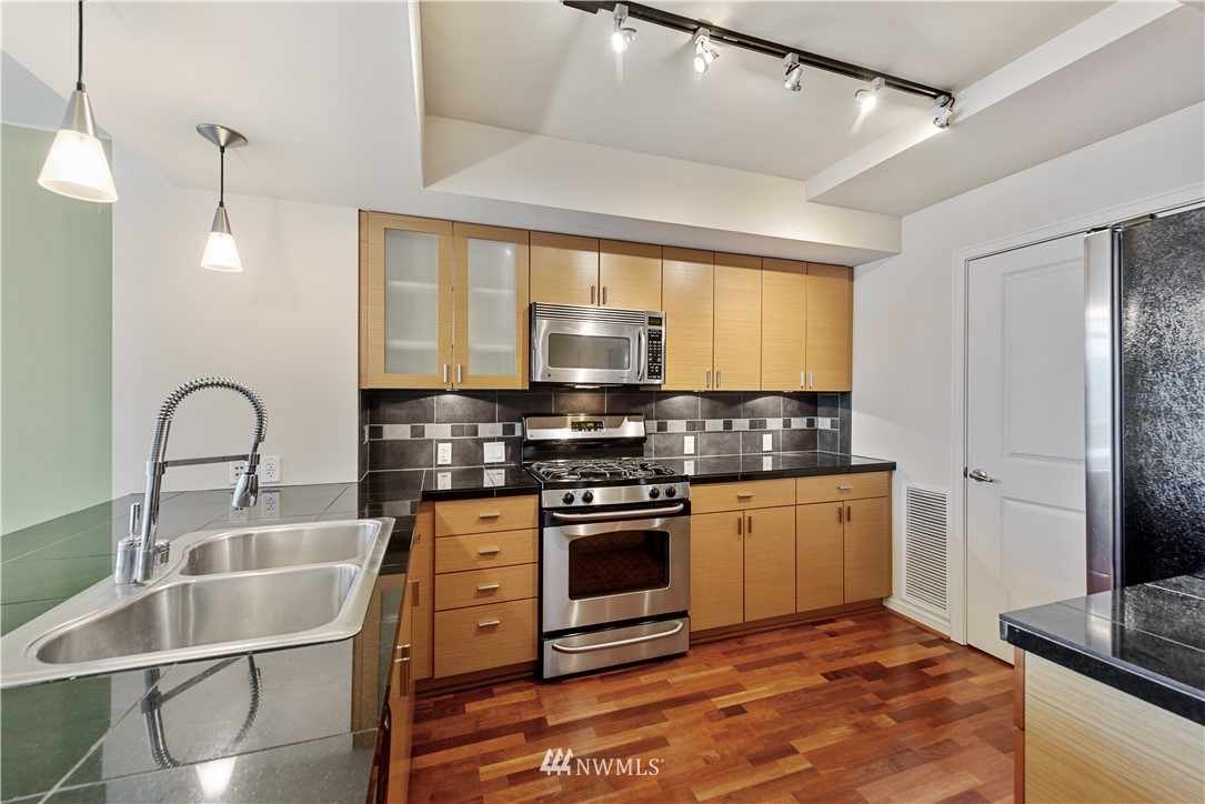 819 Virginia Street 1811