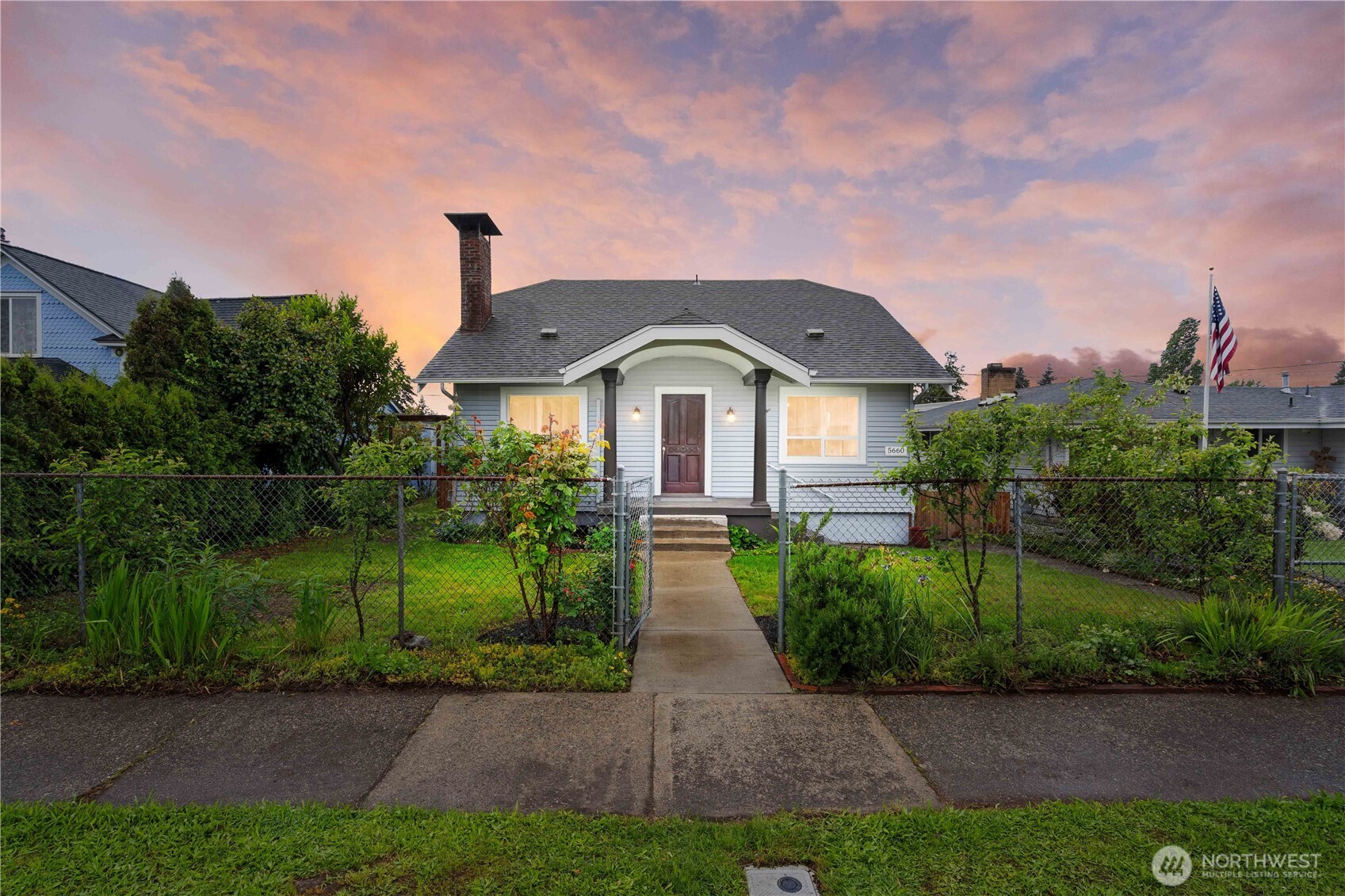 5660 S Thompson Avenue 1
