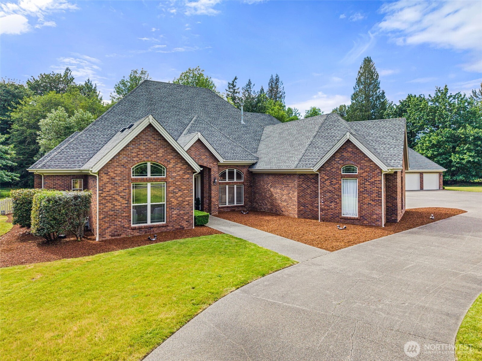 7841 Canterwood Drive SE