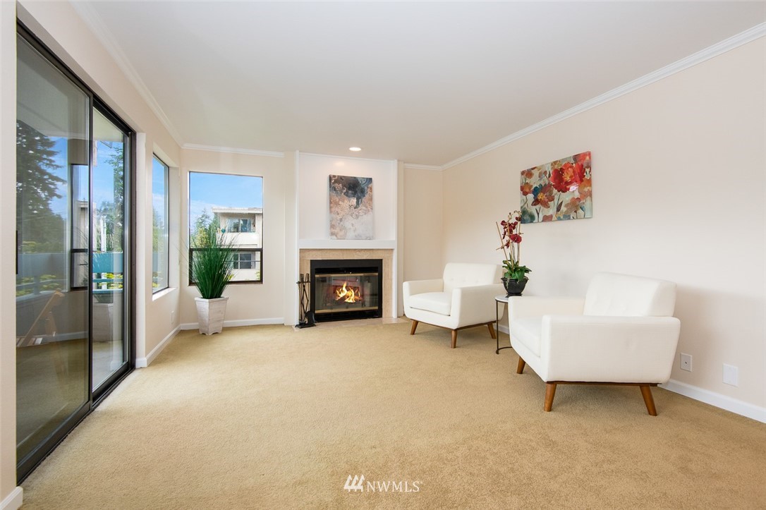 12300 33rd Avenue NE 302