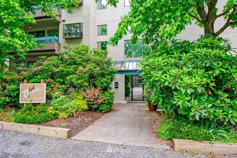 12300 33rd Avenue NE 302 Seattle WA 98125