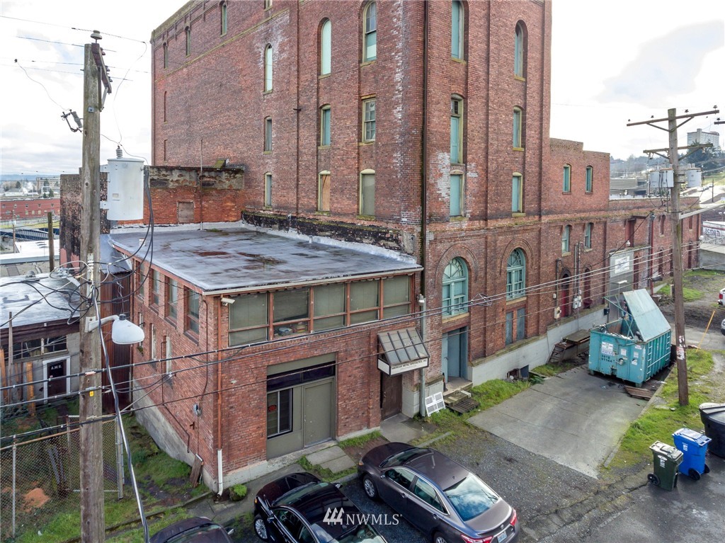 2509 S Holgate Street