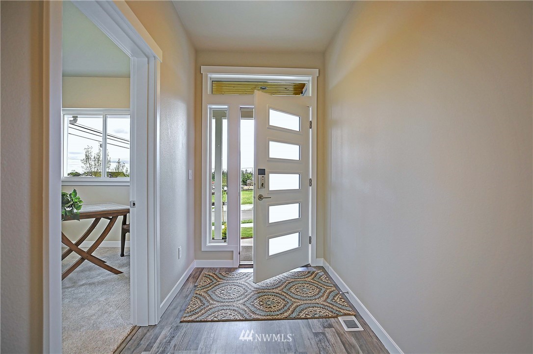 7017 277th Street NW