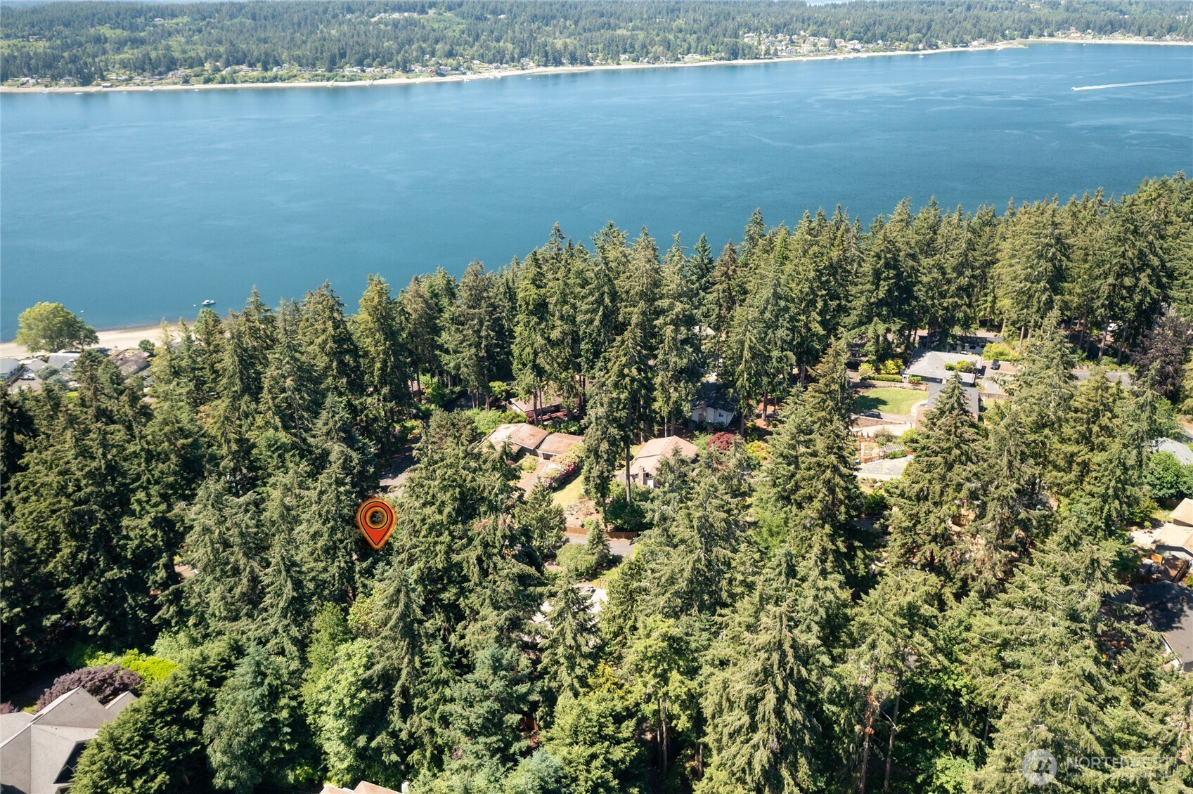 138 Point Fosdick Circle NW