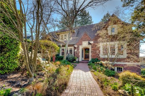 819 W Lee Street Seattle WA 98119
