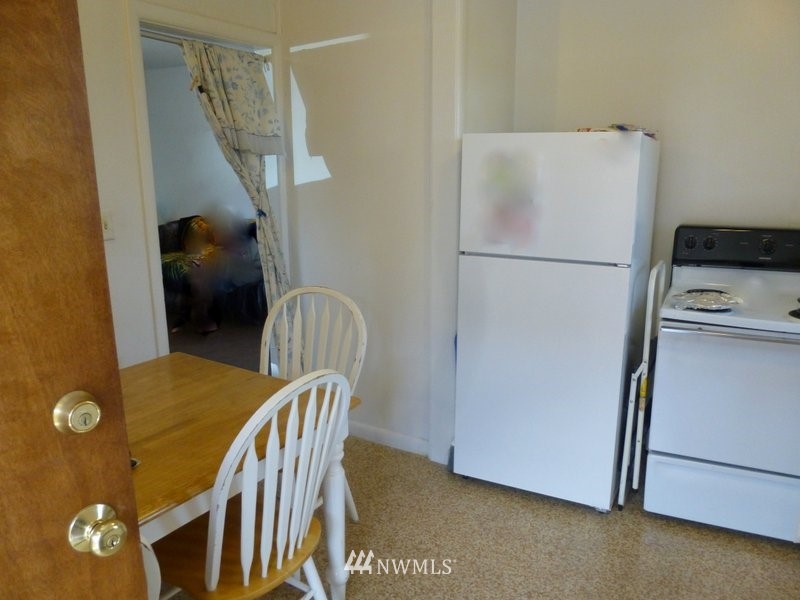 1119 Monitor Street 1 & 2