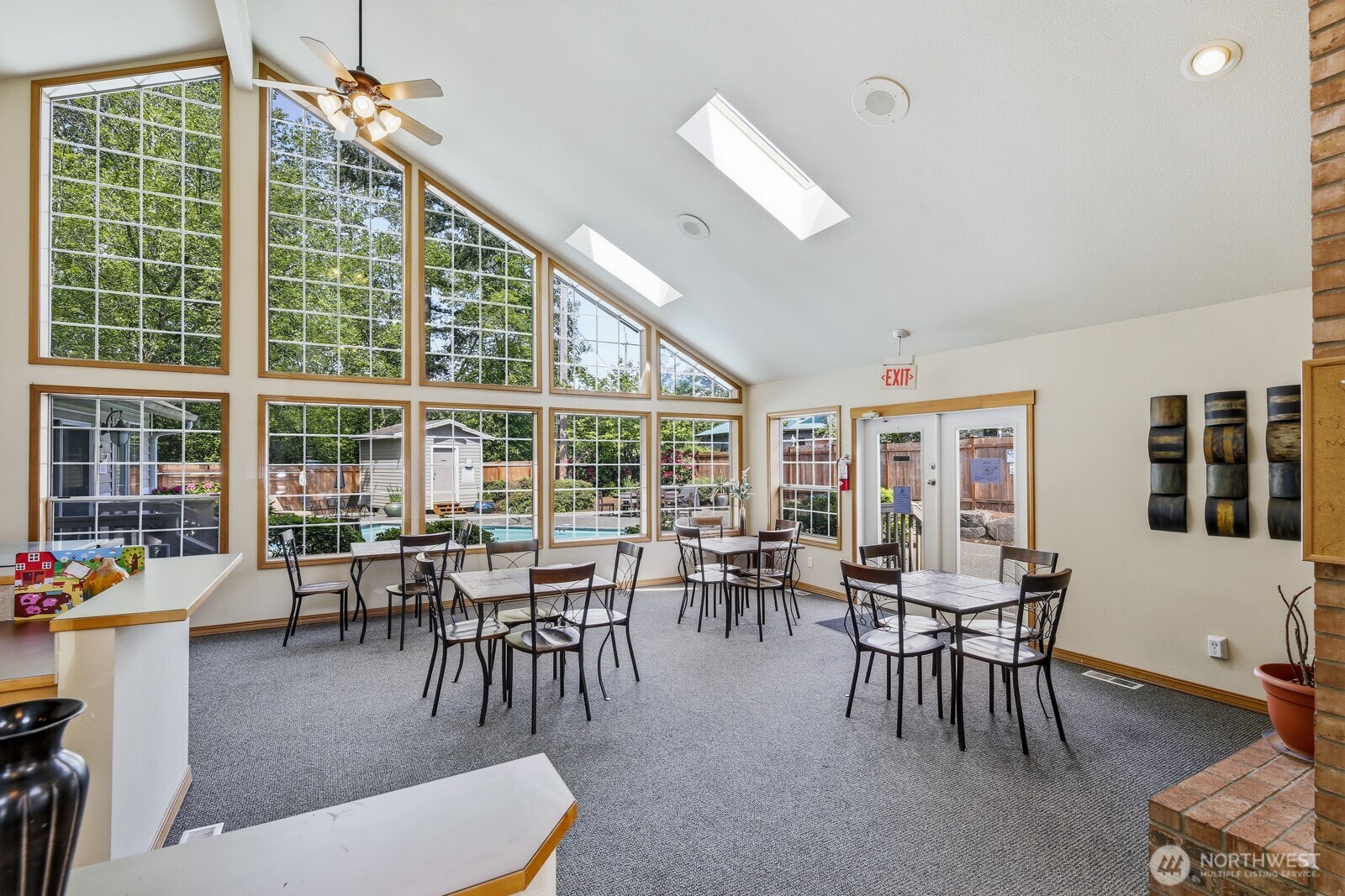 11527 Highway 99 E-206