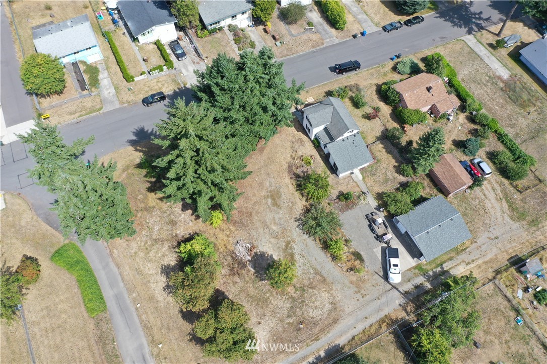 1106 E 50th Street