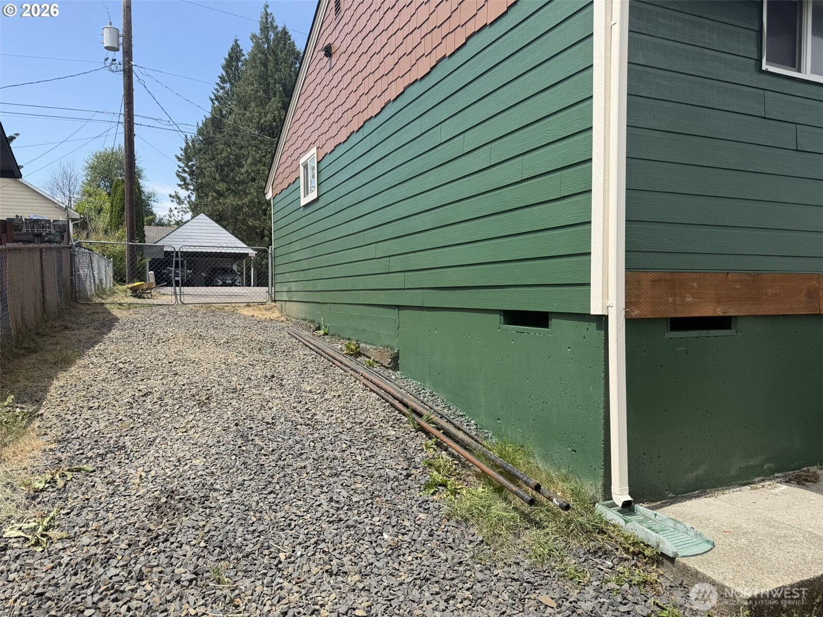 500 N 12th Ave