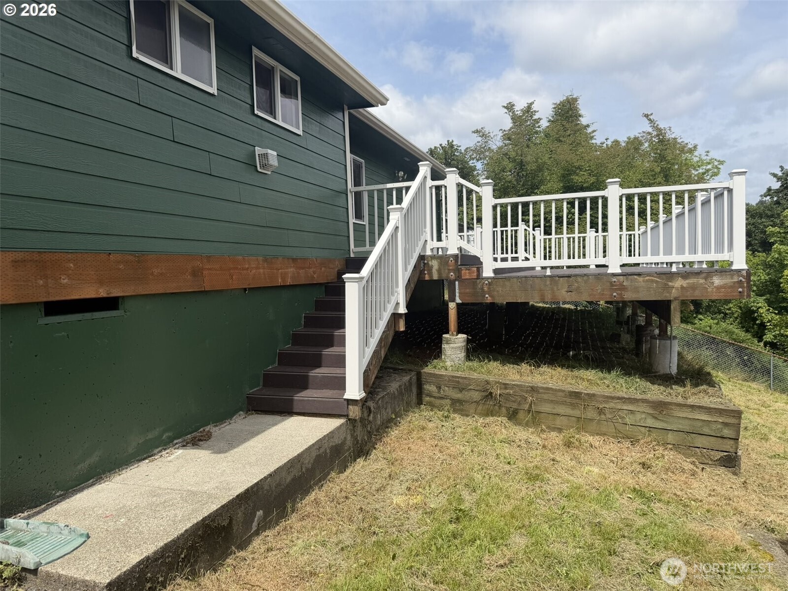 500 N 12th Ave