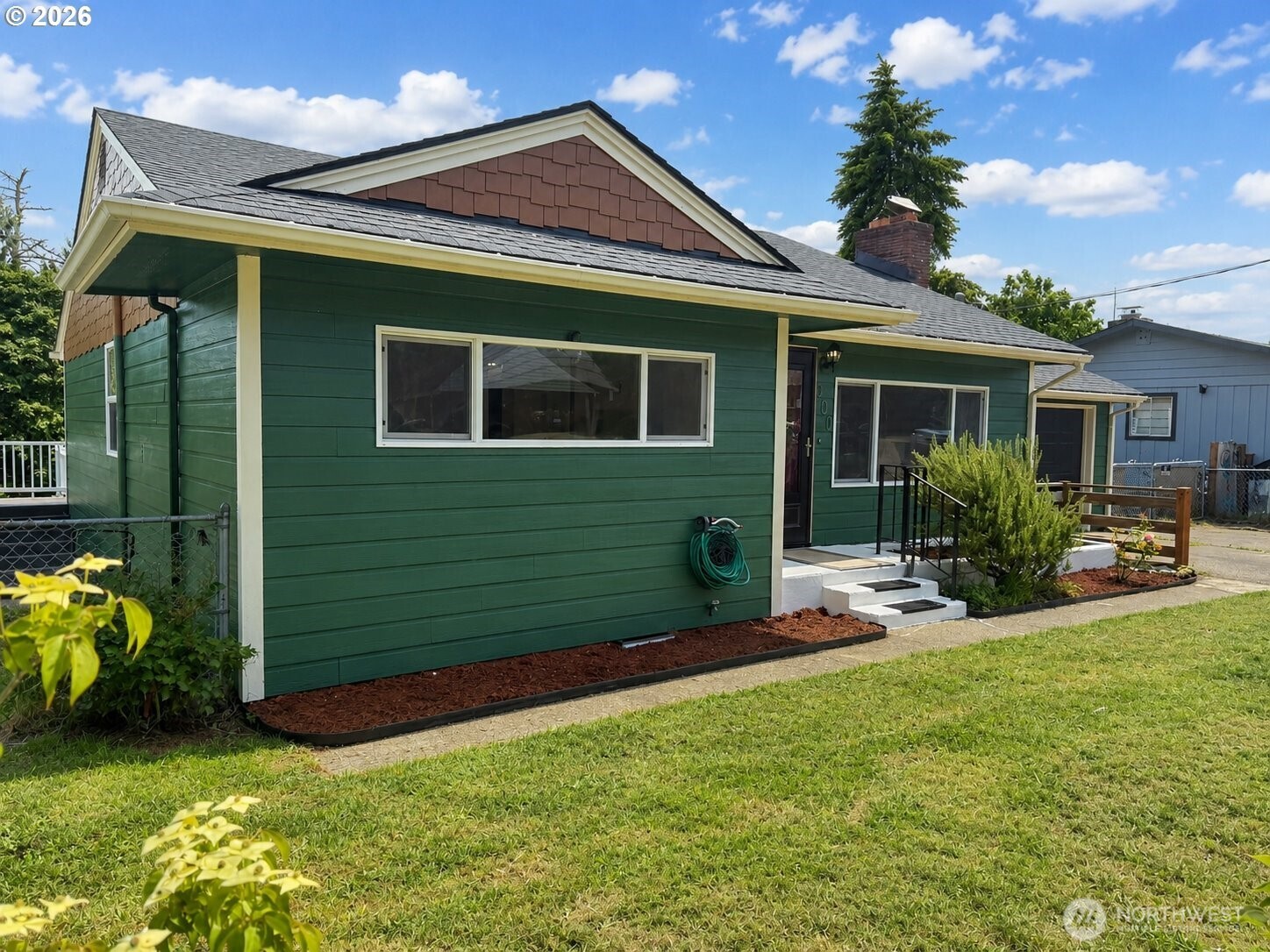 500 N 12th Ave