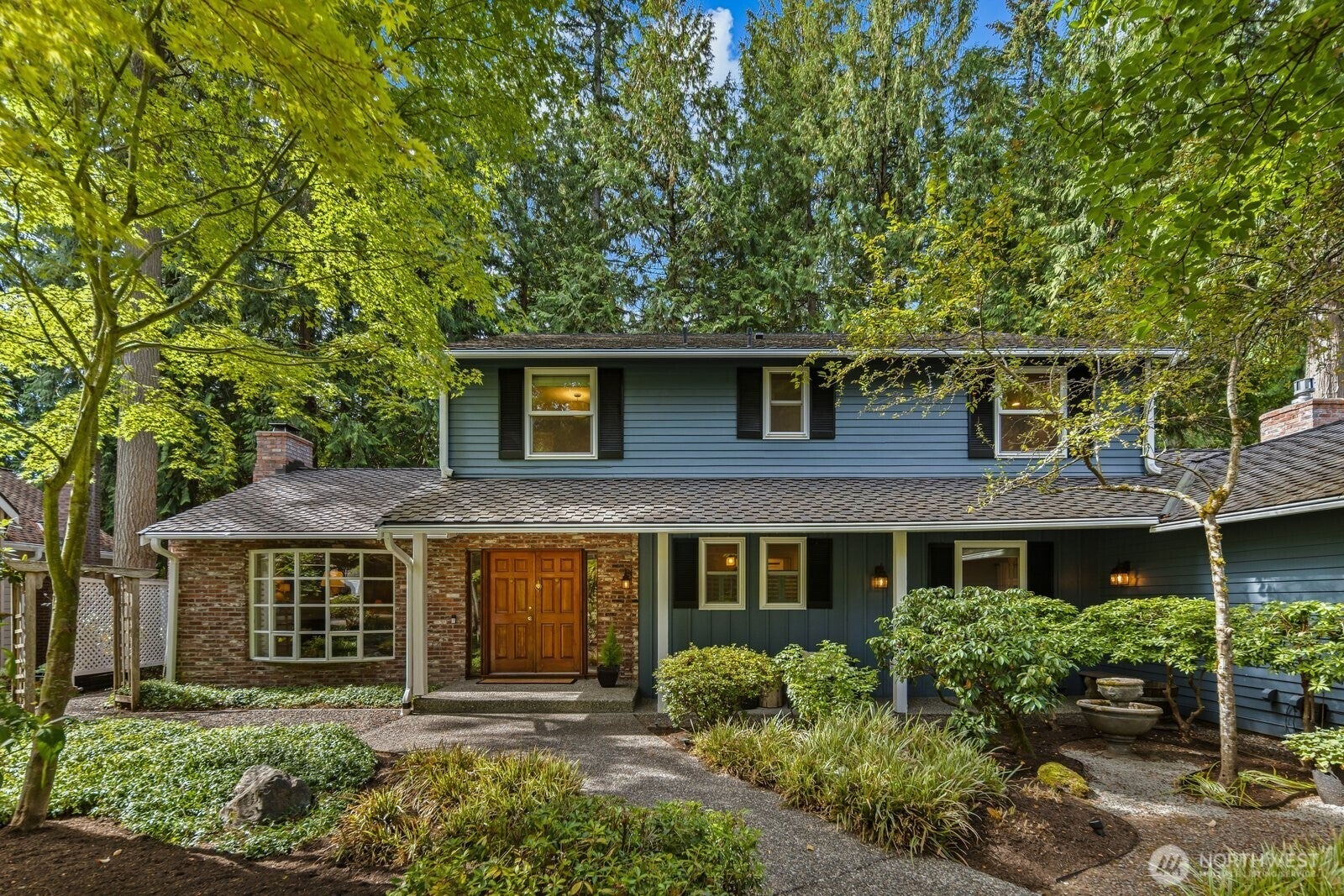 21833 NE 30th Place - Image 1