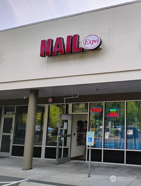 14130 Juanita Dr NE 104 Kirkland WA 98034