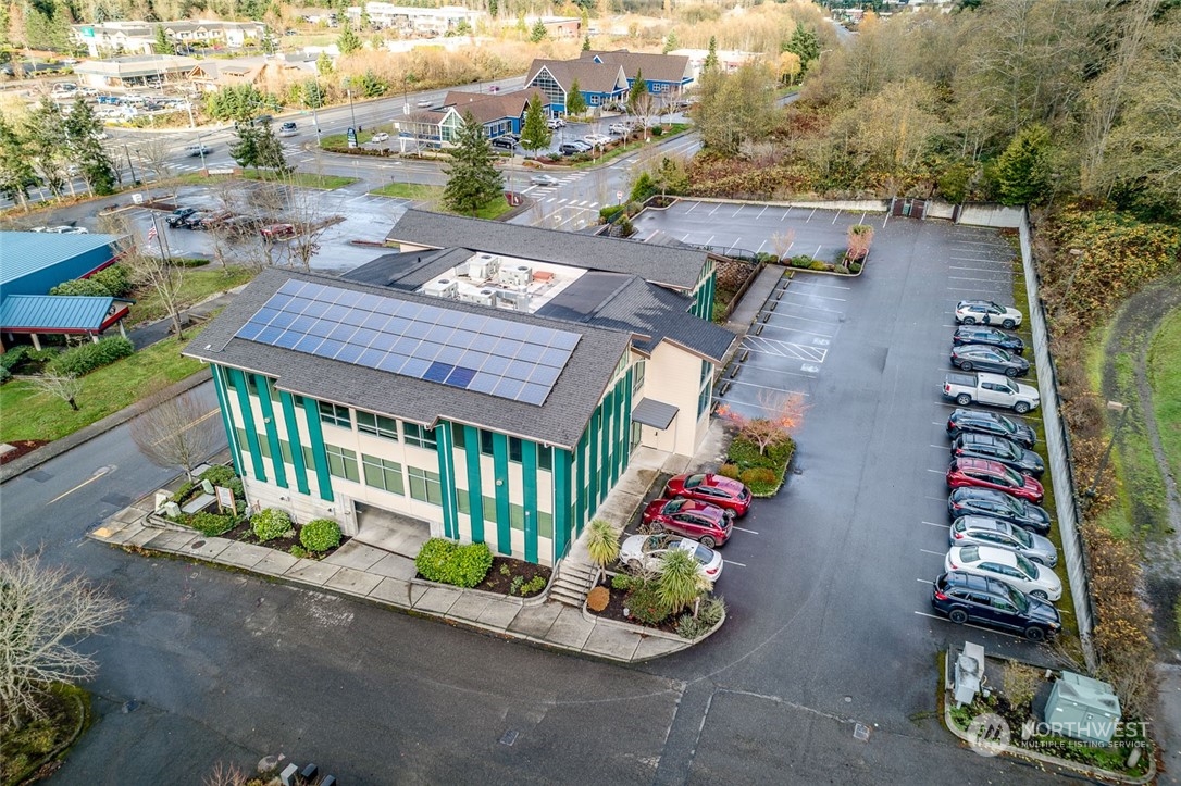 19660 10th Avenue NE