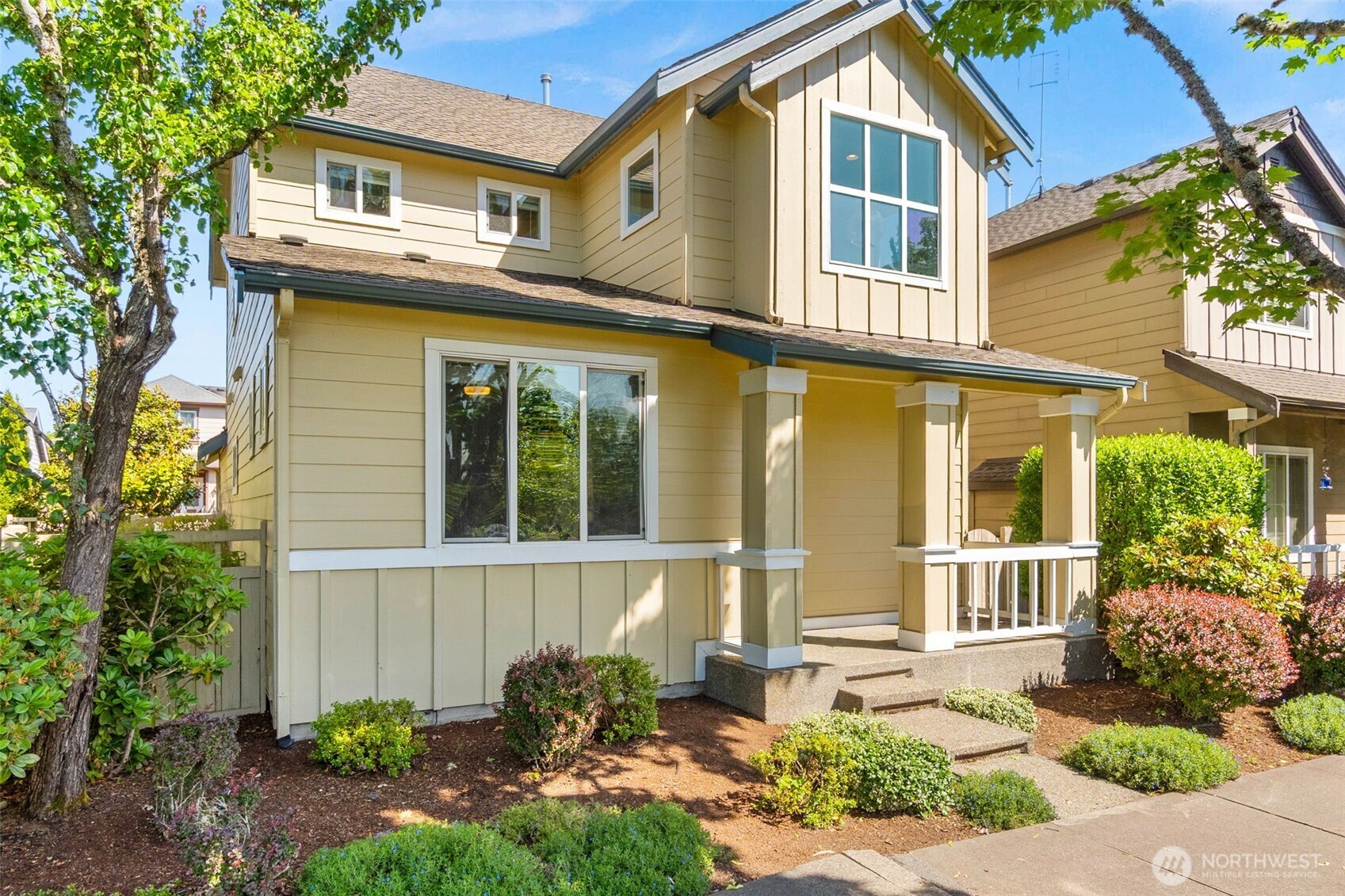 5836 Balustrade Boulevard SE