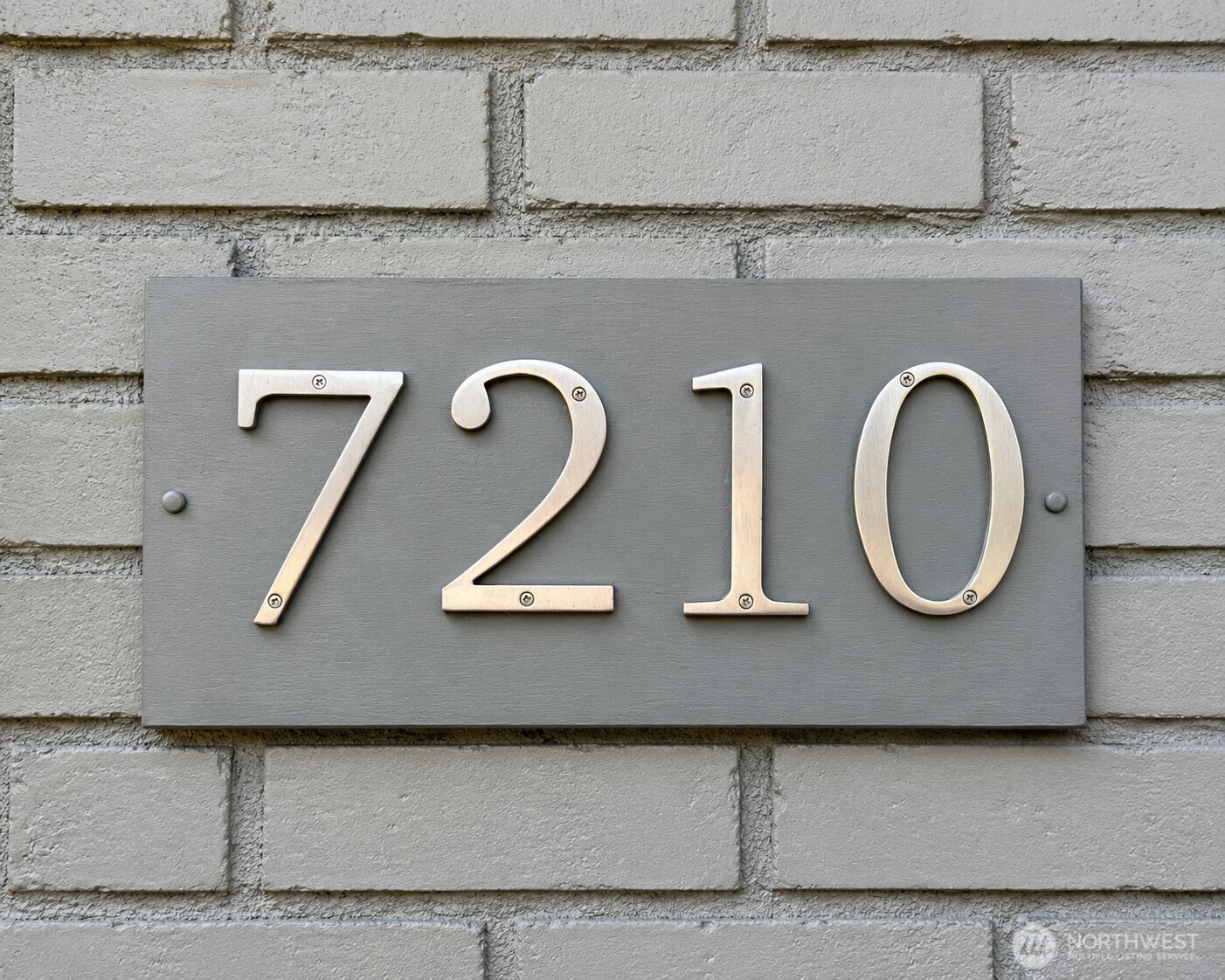 7210 Seward Park Avenue S