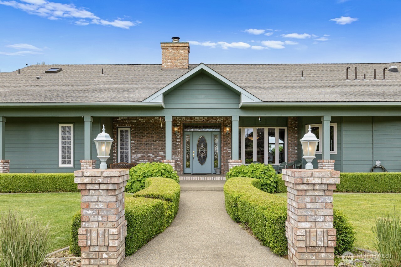 4221 Thrall Road