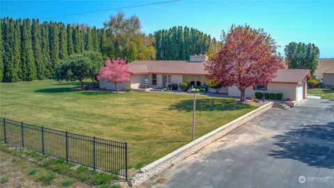 1817 W Herman Road Othello WA 99344